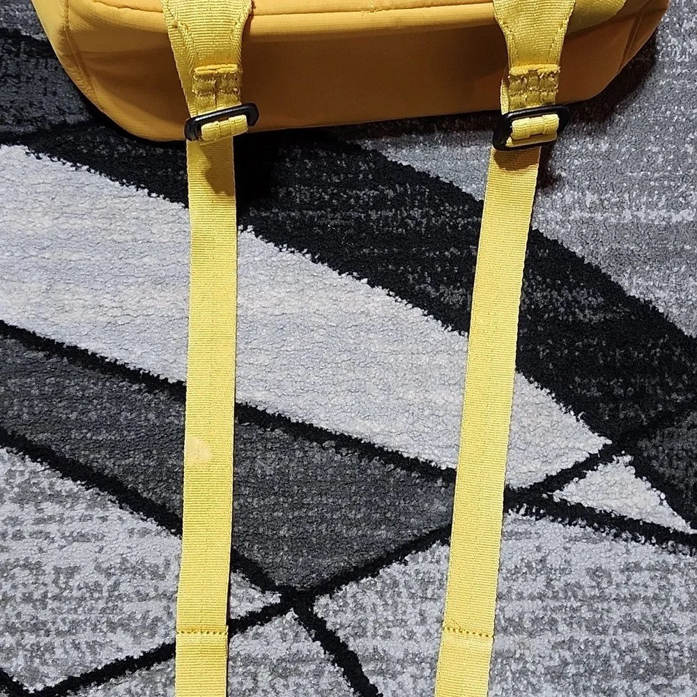 COLUMBIA TREK 18L MUSTARD-YELLOW UNISEX ONE-SIZE BACKPACK